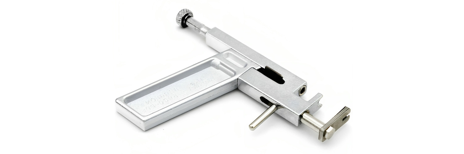 دستگاه گوش سوراخ کن